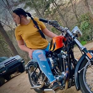 Meet your Posher, Brianna